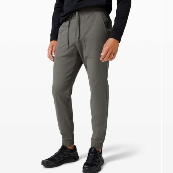 Lululemon Athletica ABC Joggers 32” Tall Warpstreme Like New - Picture 1 of 14